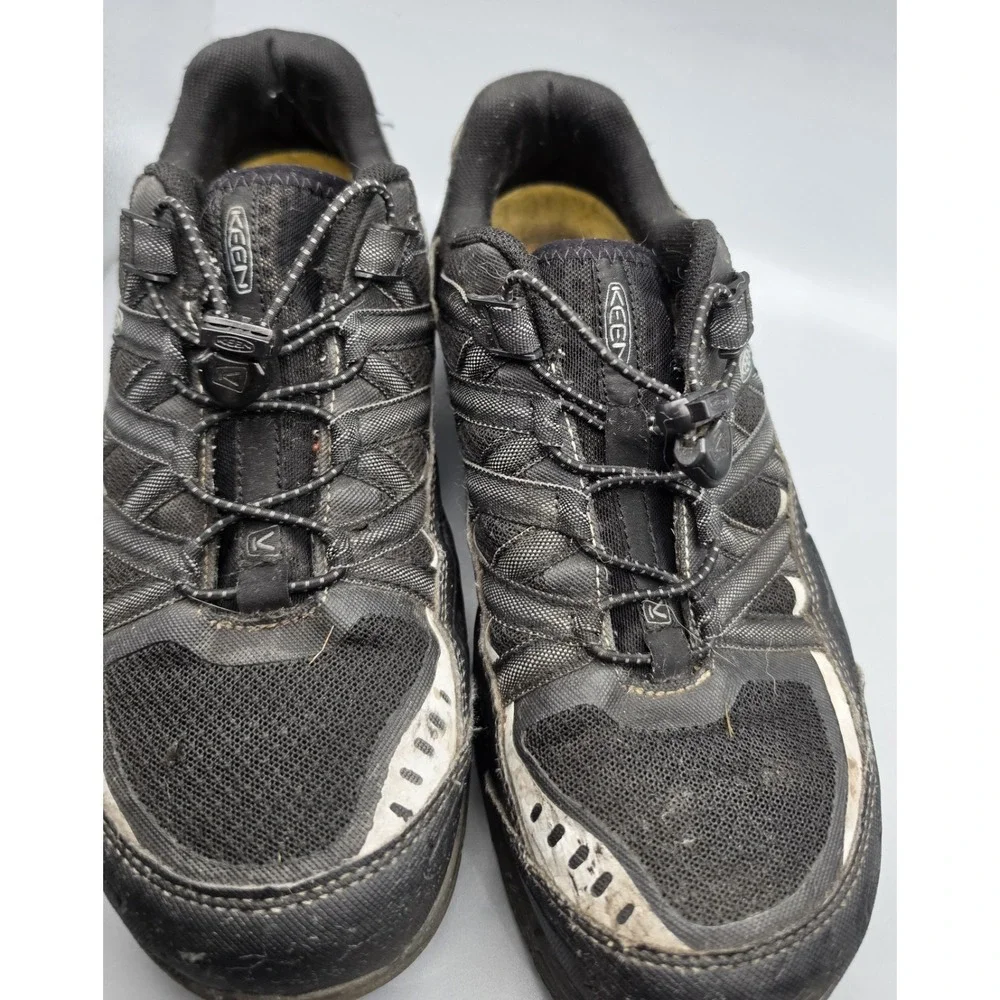 KEEN ASTM F2413-11 Men's 10D Black Safety Work Shoes Slip Resistant Quick Lace